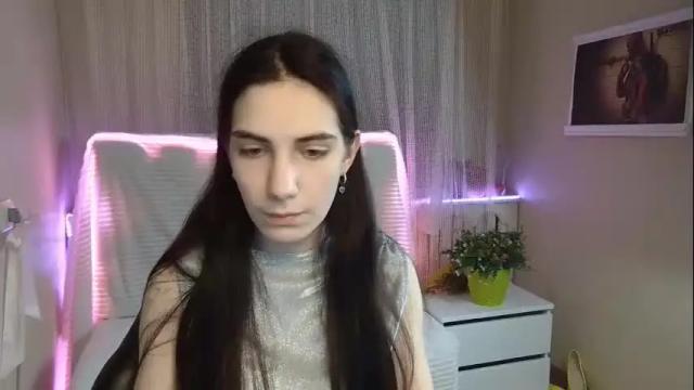 Image 4 of nikastarkk Stream on Chaturbate on 1 month ago