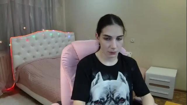 Image 2 of nikastarkk Stream on Chaturbate on 16 days ago