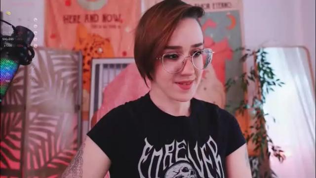 Image 7 of nikaxreznik Stream on Chaturbate on 24 days ago