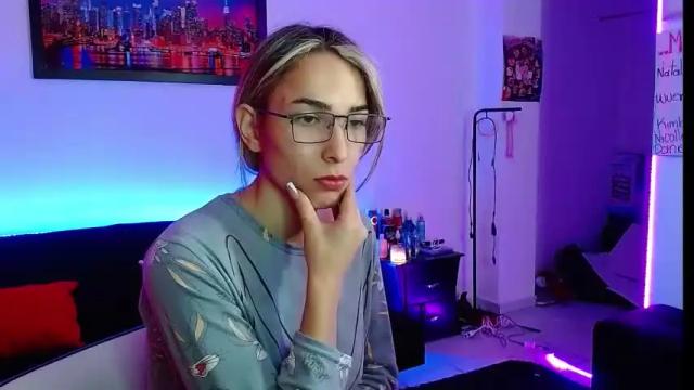 Image 6 of niki_1998 Stream on Chaturbate on 19 days ago