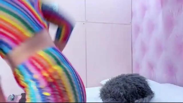 Image 6 of nikisantana Stream on Chaturbate on 13 months ago
