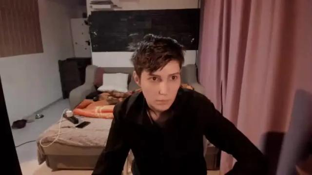 Image 4 of nikistarq Stream on Chaturbate on 14 months ago