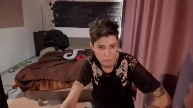 Image 4 of nikistarq Stream on Chaturbate on 12 months ago