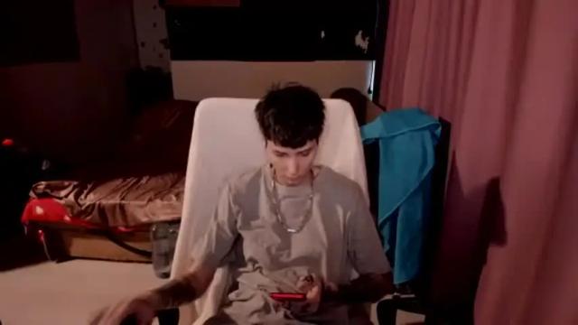 Image 2 of nikistarq Stream on Chaturbate on 1 month ago