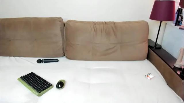 Image 8 of nikki000cool Stream on Chaturbate on 1 month ago