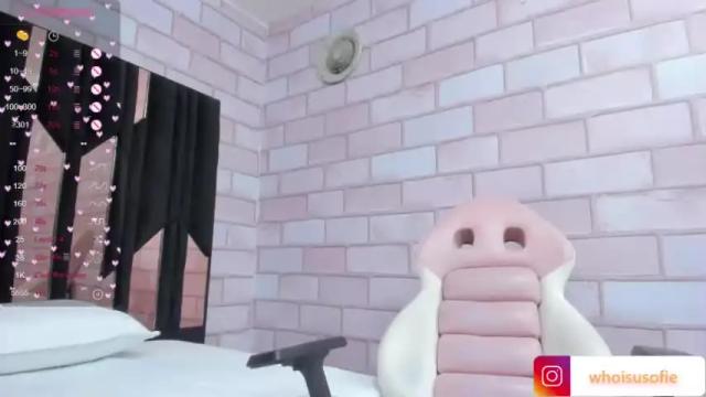 Image 3 of nikki__naughty Stream on Chaturbate on 14 months ago
