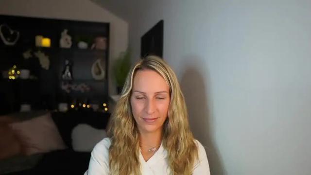 Image 10 of nikki__sexx__ Stream on Chaturbate on 18 months ago