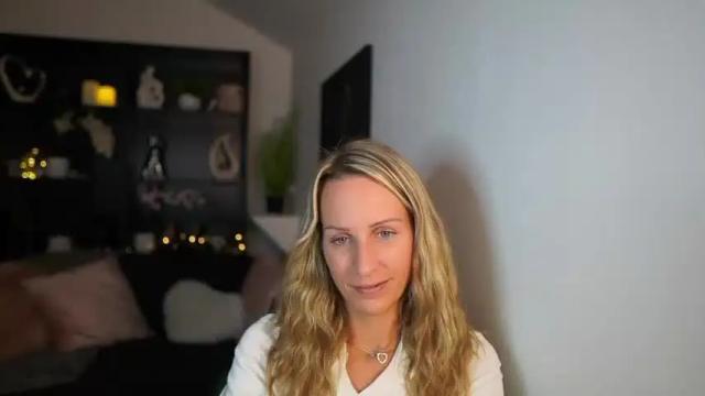 Image 6 of nikki__sexx__ Stream on Chaturbate on 18 months ago