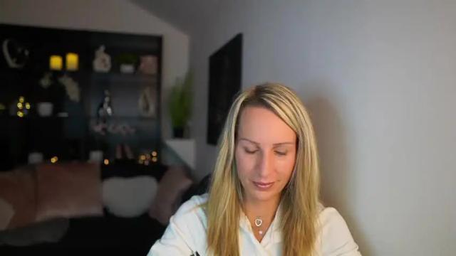 Image 8 of nikki__sexx__ Stream on Chaturbate on 18 months ago