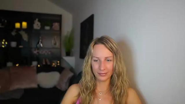 Image 8 of nikki__sexx__ Stream on Chaturbate on 18 months ago