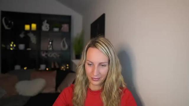 Image 12 of nikki__sexx__ Stream on Chaturbate on 18 months ago