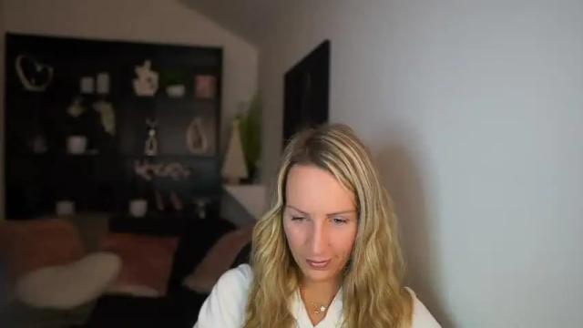 Image 2 of nikki__sexx__ Stream on Chaturbate on 17 months ago
