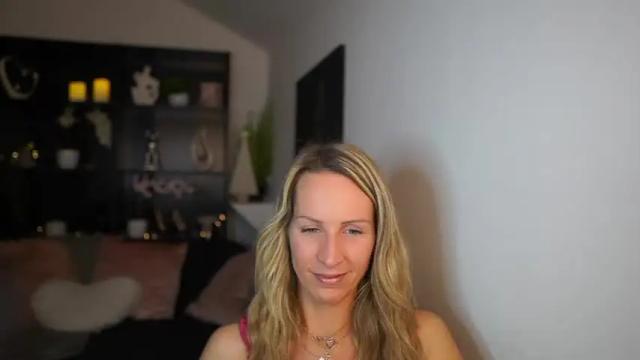 Image 11 of nikki__sexx__ Stream on Chaturbate on 17 months ago