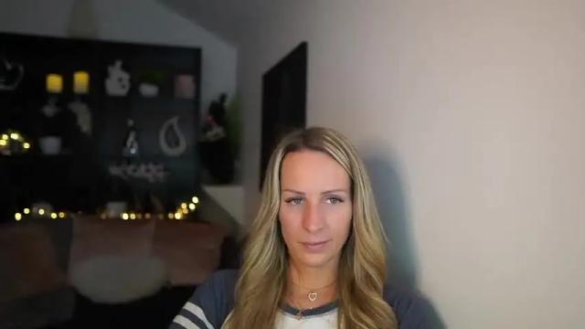 Image 10 of nikki__sexx__ Stream on Chaturbate on 17 months ago
