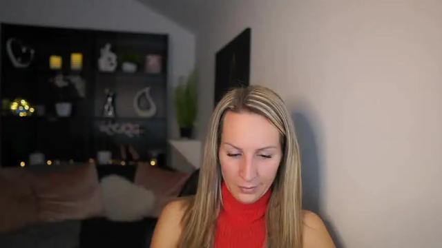Image 2 of nikki__sexx__ Stream on Chaturbate on 15 months ago
