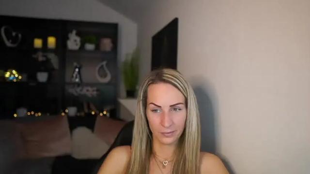 Image 4 of nikki__sexx__ Stream on Chaturbate on 14 months ago