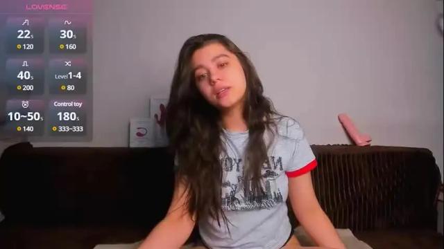 Image 10 of nikki_bloomz Stream on Chaturbate on 1 month ago