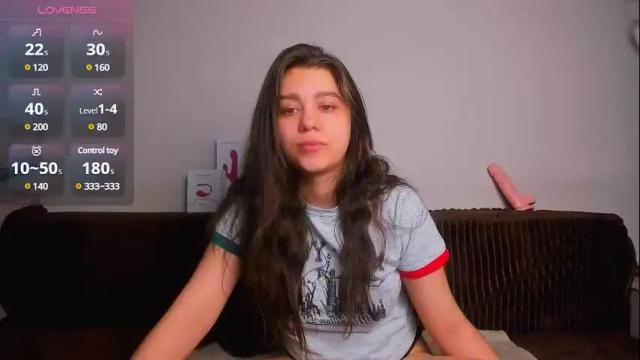 Image 11 of nikki_bloomz Stream on Chaturbate on 1 month ago
