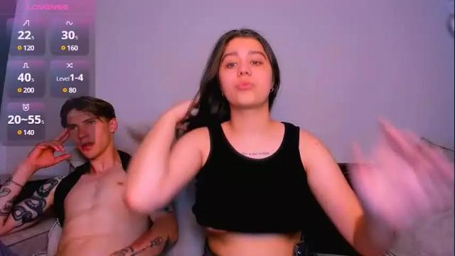 Image 2 of nikki_bloomz Stream on Chaturbate on 4 days ago