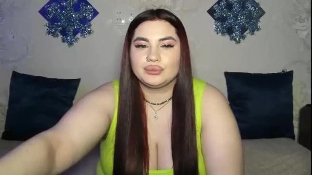 Image 2 of nikki_kardashian Stream on Chaturbate on 15 months ago