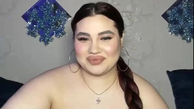 Image 7 of nikki_kardashian Stream on Chaturbate on 15 months ago
