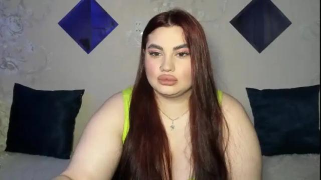 Image 3 of nikki_kardashian Stream on Chaturbate on 14 months ago