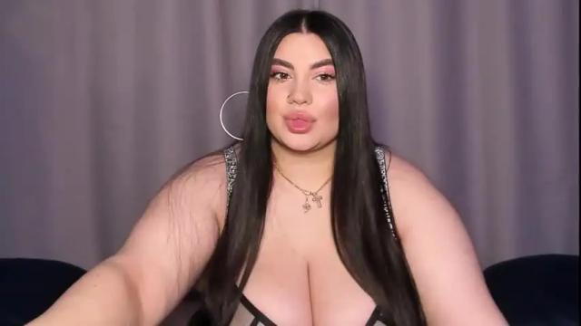 Image 8 of nikki_kardashian Stream on Chaturbate on 16 months ago