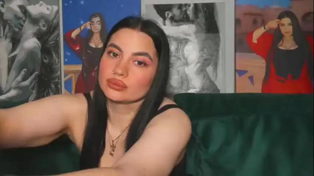 Image 4 of nikki_kardashian Stream on Chaturbate on 2 months ago