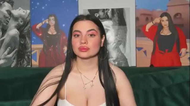 Image 12 of nikki_kardashian Stream on Chaturbate on 2 months ago