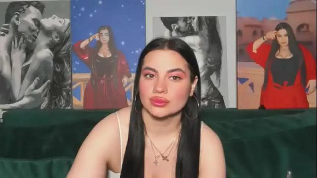 Image 6 of nikki_kardashian Stream on Chaturbate on 2 months ago