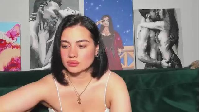 Image 12 of nikki_kardashian Stream on Chaturbate on 5 days ago