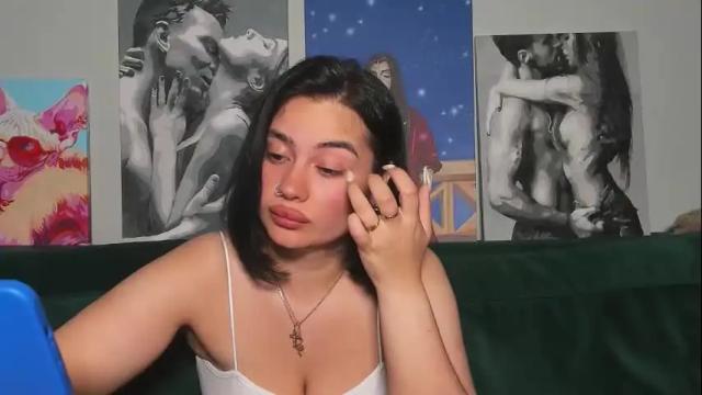 Image 7 of nikki_kardashian Stream on Chaturbate on 5 days ago