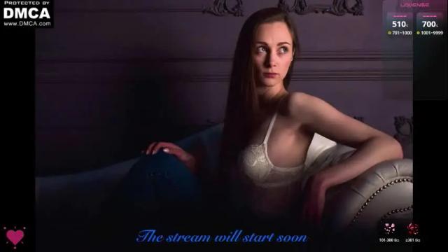 Image 2 of nikki_maks Stream on Chaturbate on 1 month ago