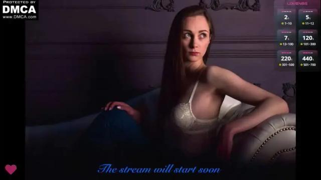 Image 3 of nikki_maks Stream on Chaturbate on 22 days ago