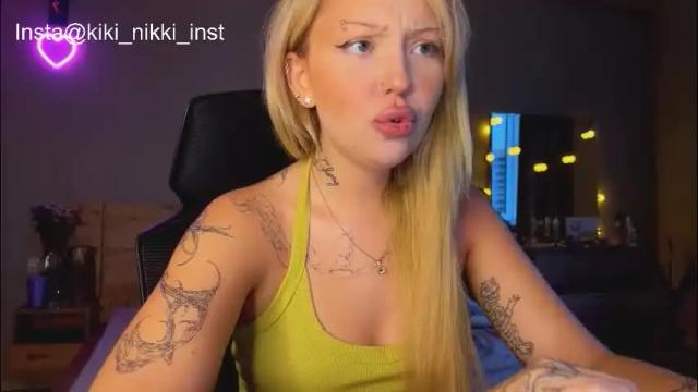 Image 2 of nikki_whatever Stream on Chaturbate on 1 month ago