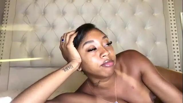 Image 12 of nikkib333 Stream on Chaturbate on 17 days ago