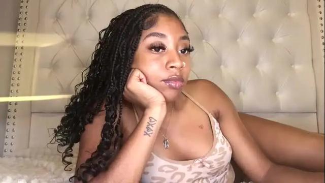 Image 8 of nikkib333 Stream on Chaturbate on 4 months ago