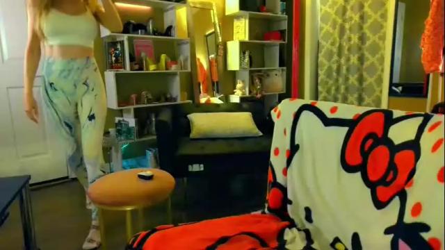 Image 2 of nikkiprincess Stream on Chaturbate on 1 month ago