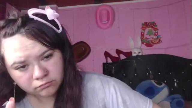 Image 3 of nikkirous_ Stream on Chaturbate on 1 month ago