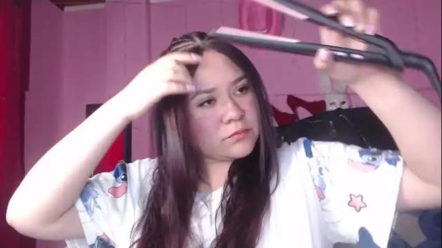 Image 3 of nikkirous_ Stream on Chaturbate on 1 month ago
