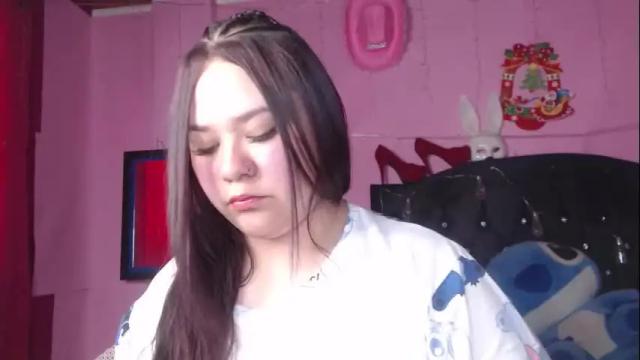 Image 4 of nikkirous_ Stream on Chaturbate on 1 month ago