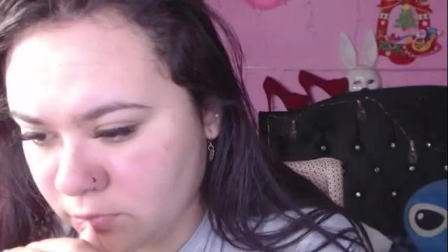 Image 12 of nikkirous_ Stream on Chaturbate on 1 month ago