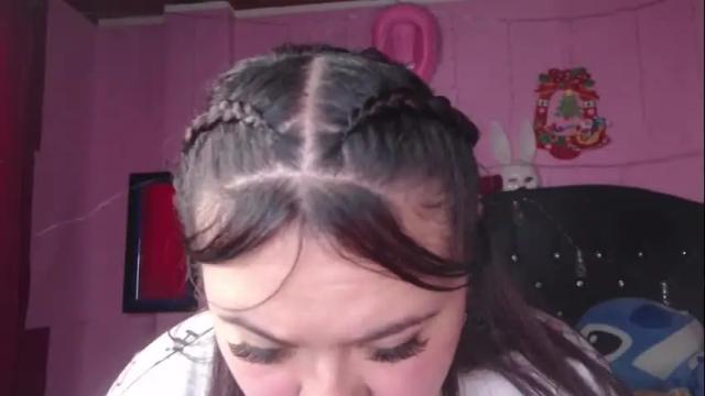 Image 3 of nikkirous_ Stream on Chaturbate on 1 month ago