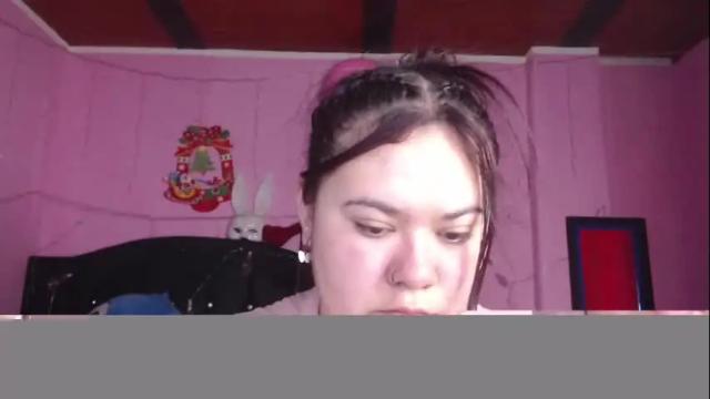 Image 8 of nikkirous_ Stream on Chaturbate on 1 month ago