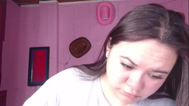 Image 6 of nikkirous_ Stream on Chaturbate on 1 month ago