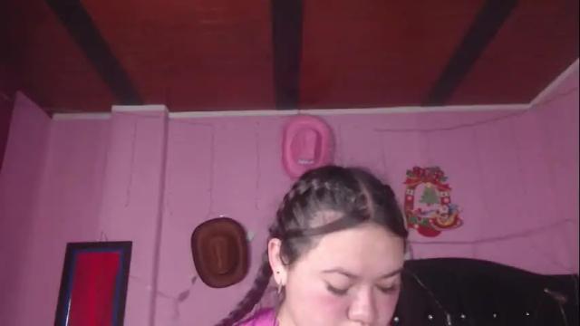 Image 2 of nikkirous_ Stream on Chaturbate on 16 days ago