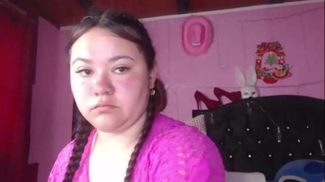 Image 3 of nikkirous_ Stream on Chaturbate on 16 days ago