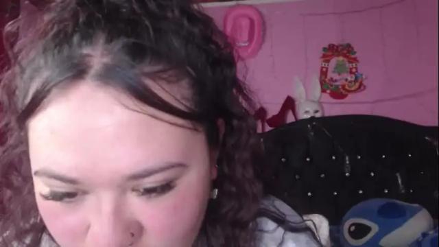 Image 4 of nikkirous_ Stream on Chaturbate on 15 days ago