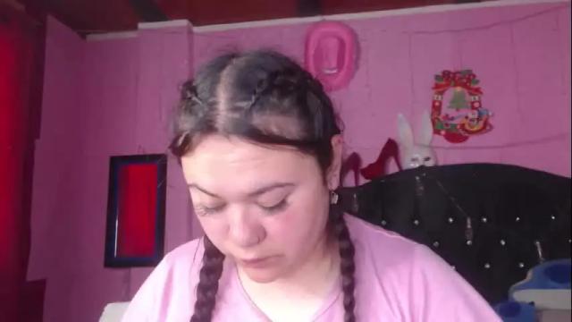 Image 10 of nikkirous_ Stream on Chaturbate on 13 days ago