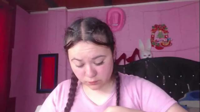 Image 7 of nikkirous_ Stream on Chaturbate on 13 days ago